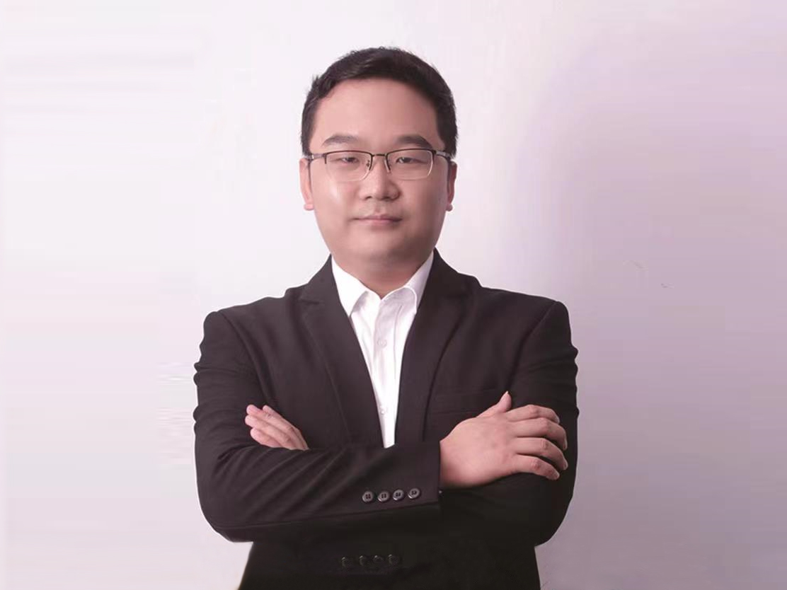 別墅設(shè)計師-鄧嵩岳